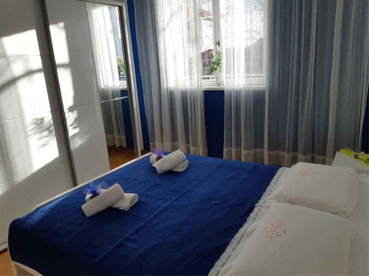 Apartments Gaj Brodarica  Extérieur photo