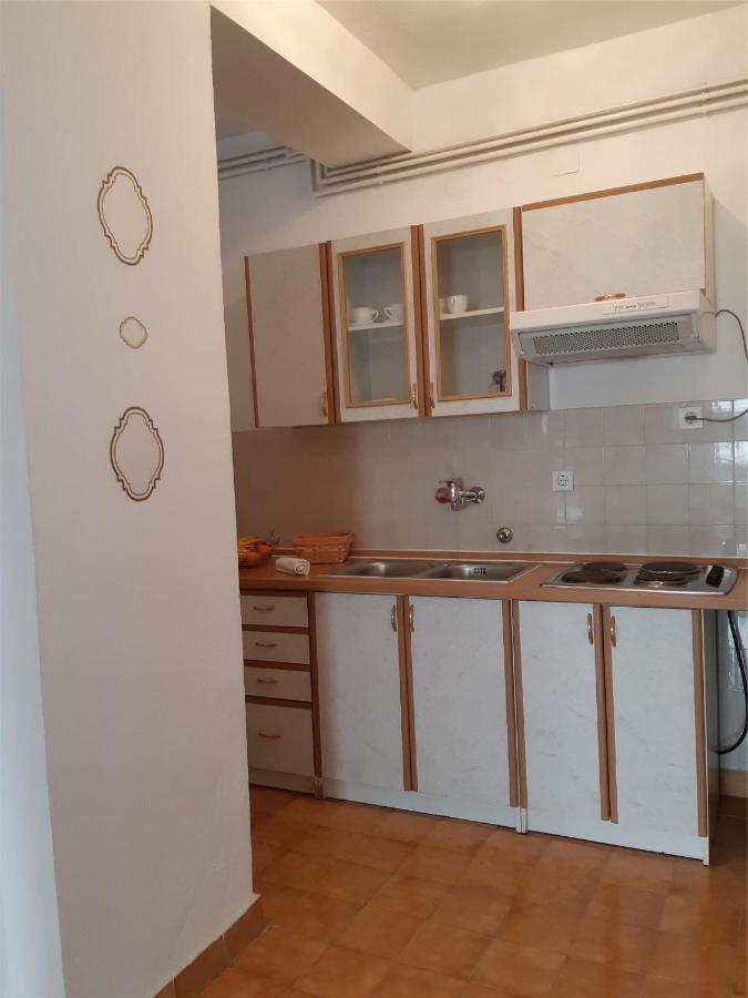 Apartments Gaj Brodarica  Extérieur photo