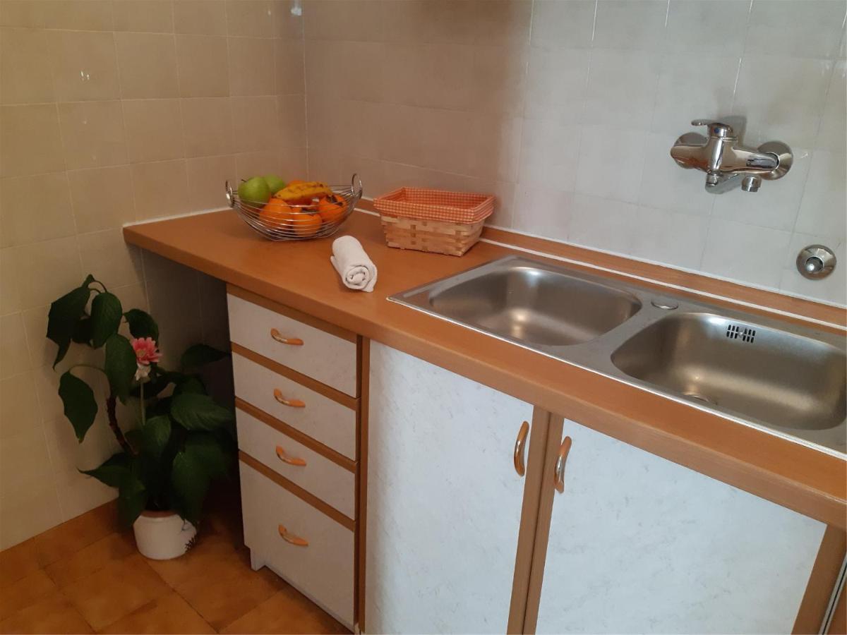 Apartments Gaj Brodarica  Extérieur photo