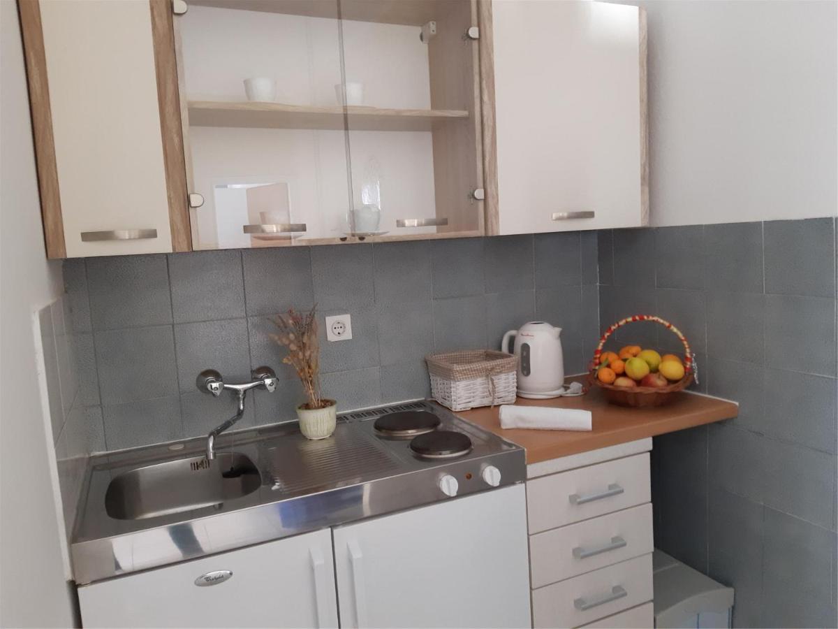 Apartments Gaj Brodarica  Extérieur photo