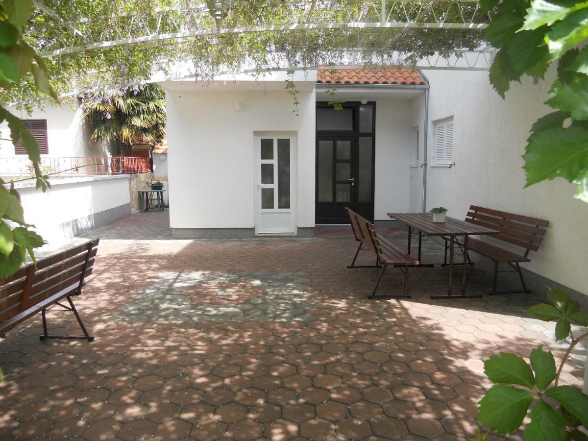 Apartments Gaj Brodarica  Extérieur photo