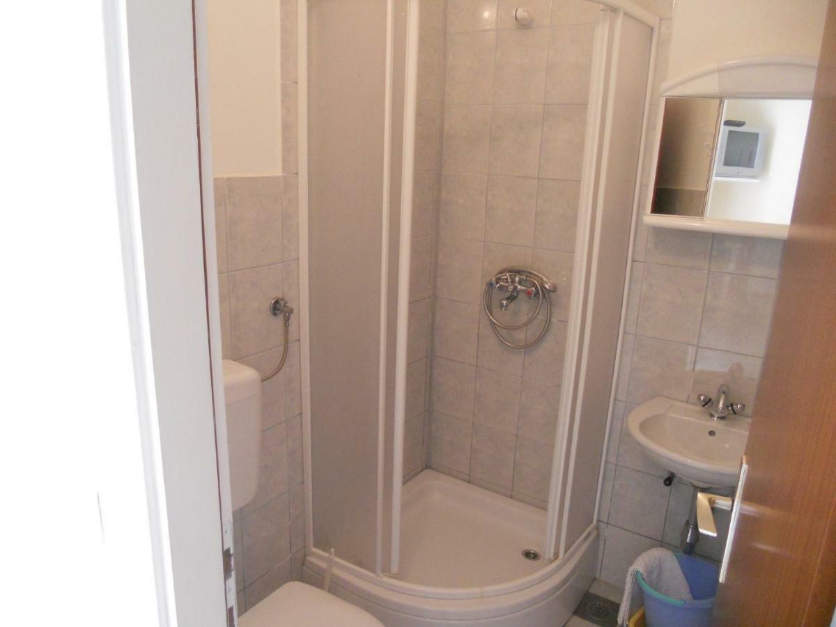 Apartments Gaj Brodarica  Extérieur photo
